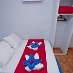 ゲストハウス バルセロナ シティ ルームズ バルセロナ