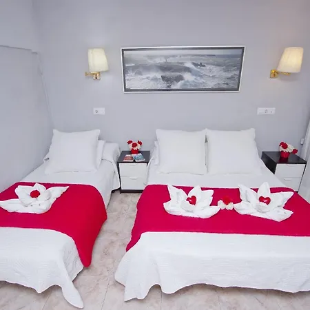 Barcelona City Rooms Gasthuis 2*