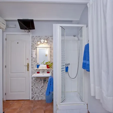 Barcelona City Rooms