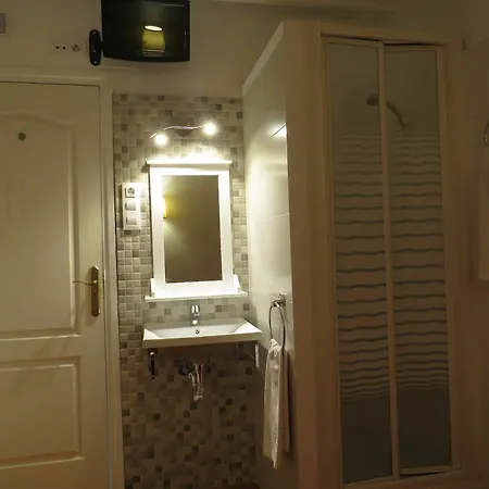 Barcelona City Rooms